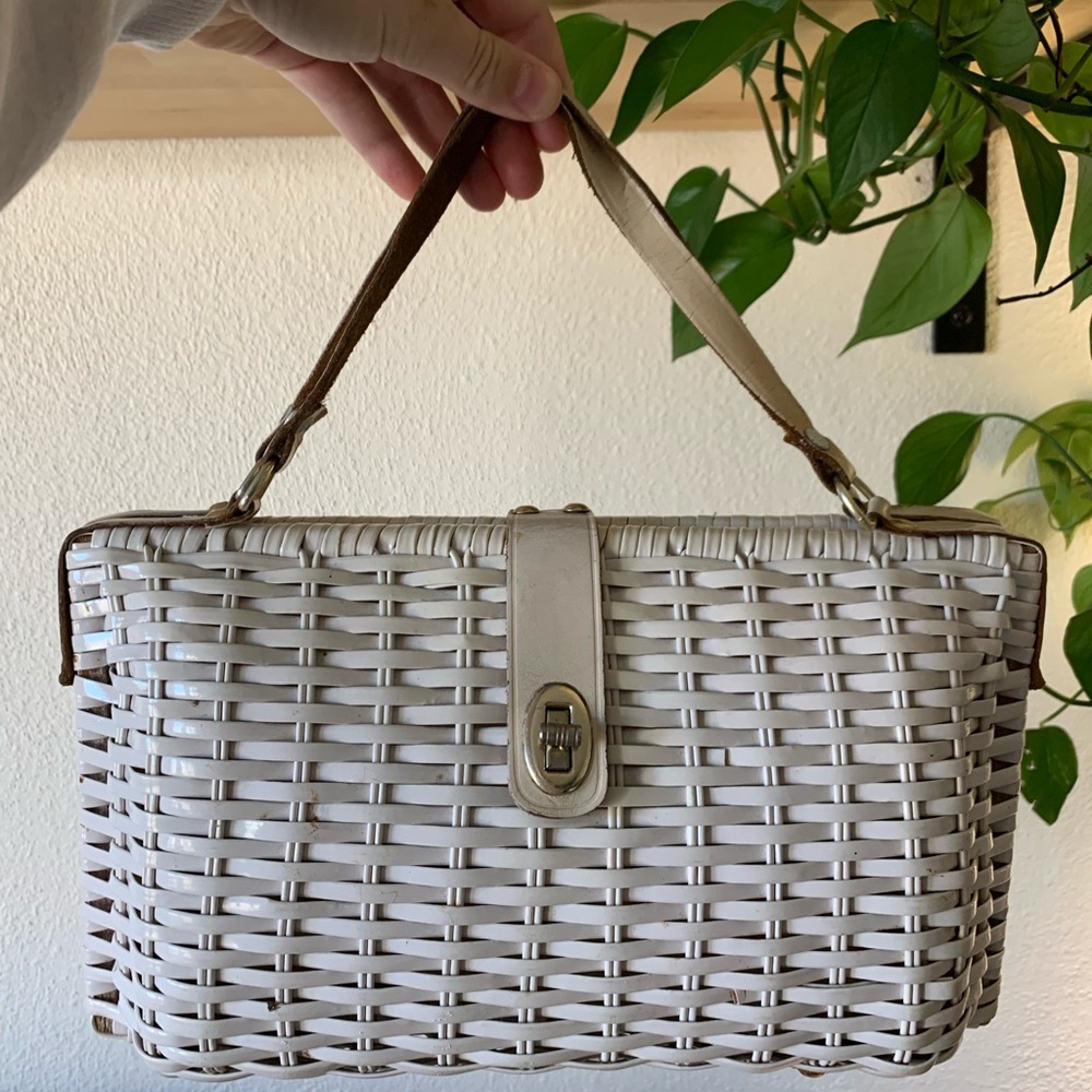 Vintage faux wicker purse